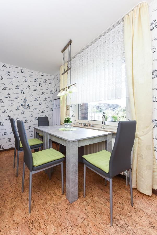 Haus Sonne & Meer Esens Exterior foto